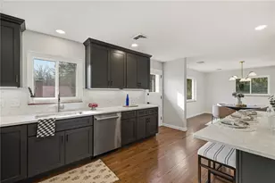 954 Lakemont Dr, Pittsburgh, PA 15243 - Photo 22