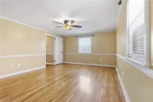 1393 Washington Rd, Pittsburgh, PA 15228 - Photo 24