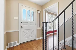 1393 Washington Rd, Pittsburgh, PA 15228 - Photo 4