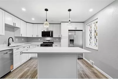 327 E Bruceton Rd, Pittsburgh, PA 15236 - Photo 10