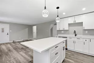 327 E Bruceton Rd, Pittsburgh, PA 15236 - Photo 14