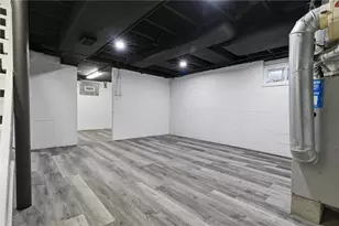 327 E Bruceton Rd, Pittsburgh, PA 15236 - Photo 32