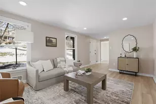 244 Oak Entrance Dr, Clairton, PA 15025 - Photo 10