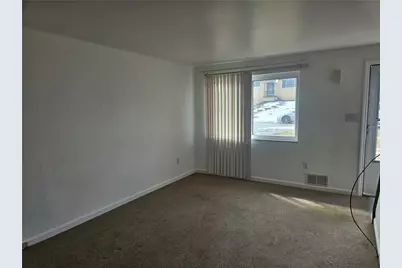 812 Westbury Rd #B, North Versailles, PA 15137 - Photo 6