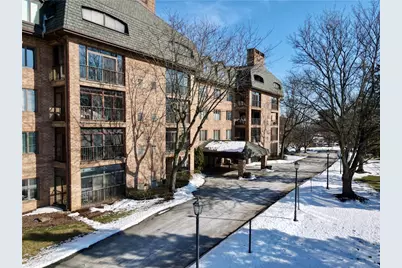 2525 Greensburg Pike #305, Pittsburgh, PA 15221 - Photo 1