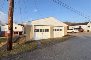 199 N Liberty St, Waynesburg, PA 15370 - Photo 2