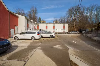 243 E College Street, Canonsburg, PA 15317 - Photo 4