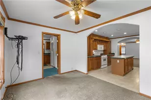 4601 Wildwood Sample Rd, Hampton, PA 15101 - Photo 14