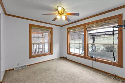 4601 Wildwood Sample Rd, Hampton, PA 15101 - Photo 12