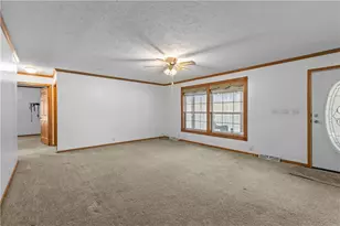 4601 Wildwood Sample Rd, Hampton, PA 15101 - Photo 6