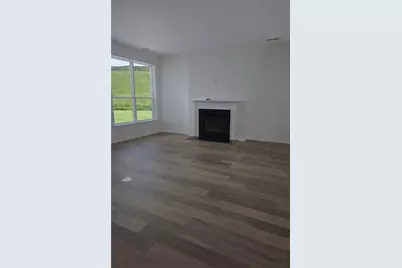 4296 Hawthorn Drive, South Park, PA 15129 - Photo 8