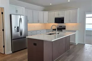 4296 Hawthorn Dr, South Park, PA 15129 - Photo 12