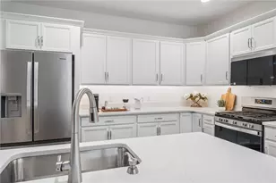 4296 Hawthorn Dr, South Park, PA 15129 - Photo 38