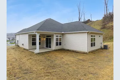 4296 Hawthorn Drive, South Park, PA 15129 - Photo 6