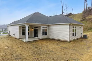 4296 Hawthorn Dr, South Park, PA 15129 - Photo 6