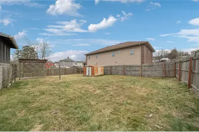 709 Helman St, Youngwood, PA 15697 - Photo 18