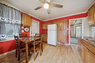 709 Helman St, Youngwood, PA 15697 - Photo 6