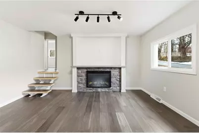 2421 Graceland Rd, New Castle, PA 16105 - Photo 16