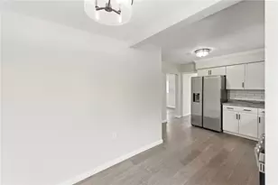 2421 Graceland Rd, New Castle, PA 16105 - Photo 12