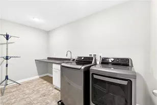 304 Regent Ct, McDonald, PA 15057 - Photo 38