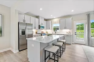 8013 Chief Wy, Adams Township, PA 16046 - Photo 4