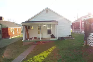 18 Penn Ave, Claysville, PA 15322 - Photo 8