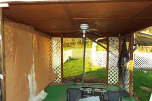 18 Penn Ave, Claysville, PA 15322 - Photo 10