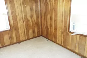 18 Penn Ave, Claysville, PA 15322 - Photo 16