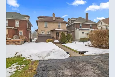 2304 Highland Ave, New Castle, PA 16105 - Photo 2