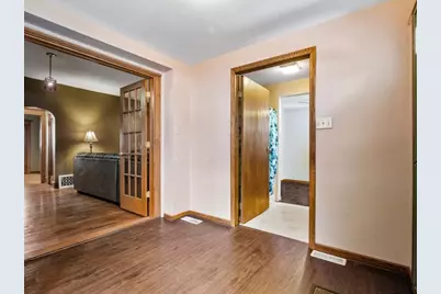 2304 Highland Ave, New Castle, PA 16105 - Photo 4