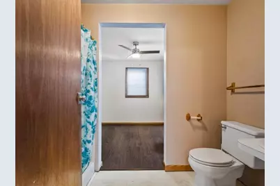 2304 Highland Ave, New Castle, PA 16105 - Photo 8