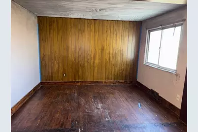 603 Lindsay Rd, Scott Township, PA 15106 - Photo 6