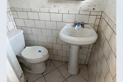 603 Lindsay Rd, Scott Township, PA 15106 - Photo 18