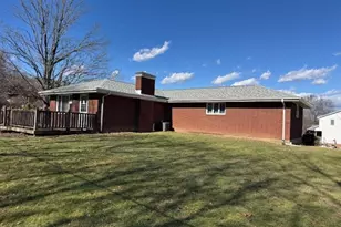 217 Edgewood Ave, Hopewell Township, PA 15001 - Photo 4