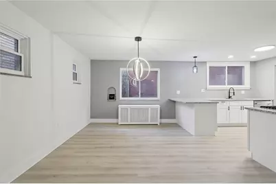 7032 Reynolds St, Pittsburgh, PA 15208 - Photo 10