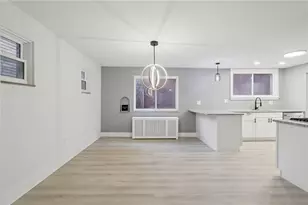 7032 Reynolds St, Pittsburgh, PA 15208 - Photo 10