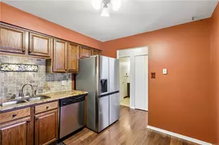 324 Central Dr, Cranberry Township, PA 16066 - Photo 14