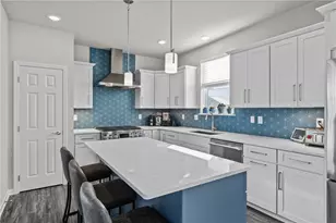 9261 Harmony Dr, Pittsburgh, PA 15237 - Photo 10