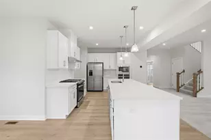 530 Blake Dr, Jackson Township, PA 16063 - Photo 12