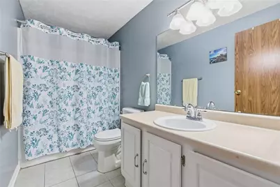 176 W Russets Circle, Bridgeville, PA 15017 - Photo 24