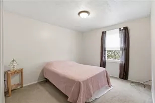 176 W Russets Circle, Bridgeville, PA 15017 - Photo 22