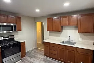 1706 Rhine St, Pittsburgh, PA 15212 - Photo 1