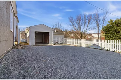 622 Duquesne Avenue, Canonsburg, PA 15317 - Photo 34