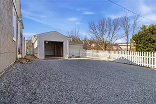 622 Duquesne Ave, Canonsburg, PA 15317 - Photo 34