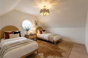 32 Mayflower St, Pittsburgh, PA 15206 - Photo 10