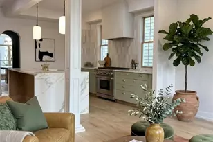 32 Mayflower St, Pittsburgh, PA 15206 - Photo 8