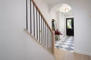 32 Mayflower St, Pittsburgh, PA 15206 - Photo 2