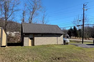 517 Three Mile Hl, Mt Pleasant, PA 15666 - Photo 24