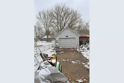 660 Nash Ct, Sharon, PA 16146 - Photo 8