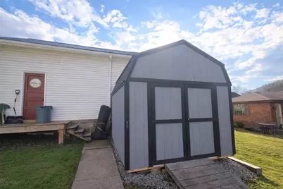 820 Third Avenue, Hyde Park, PA 15641 - Photo 14